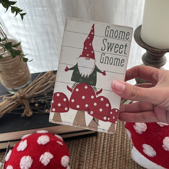 ❤️🍄 Mushroom gnome spring summer fall decorative shelf decor - Picture 2 of 4